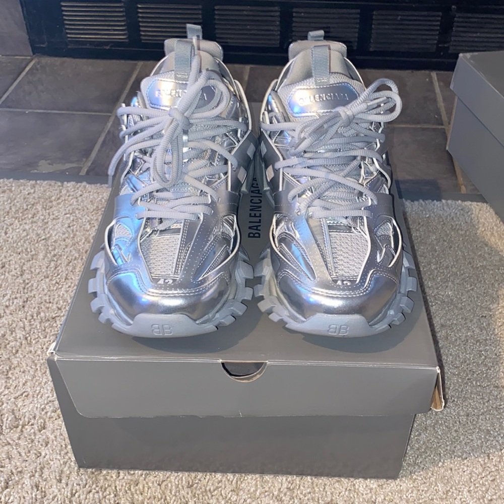 Balenciaga Track Size 42 US size 9